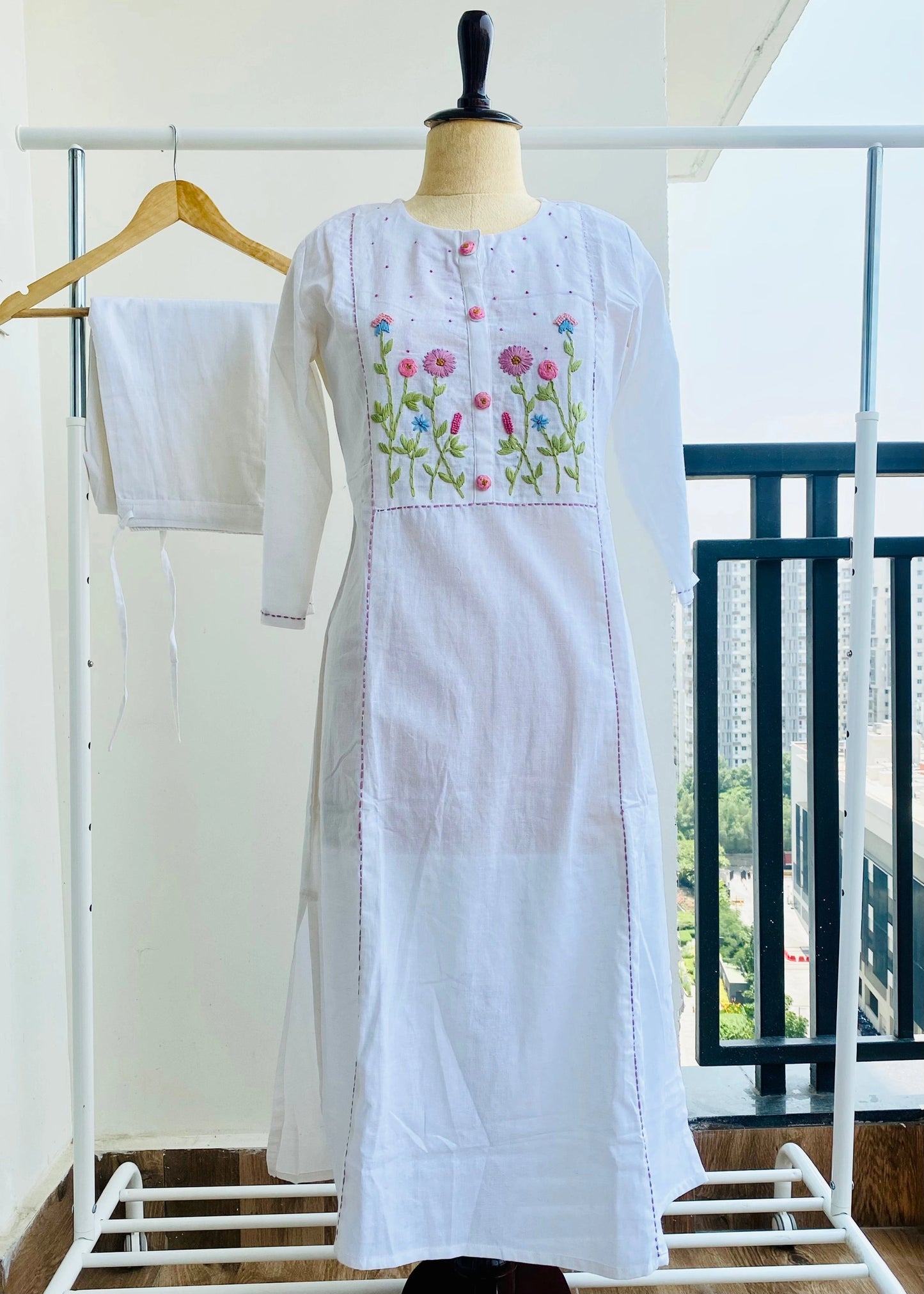 White Embroidered Cotton Set